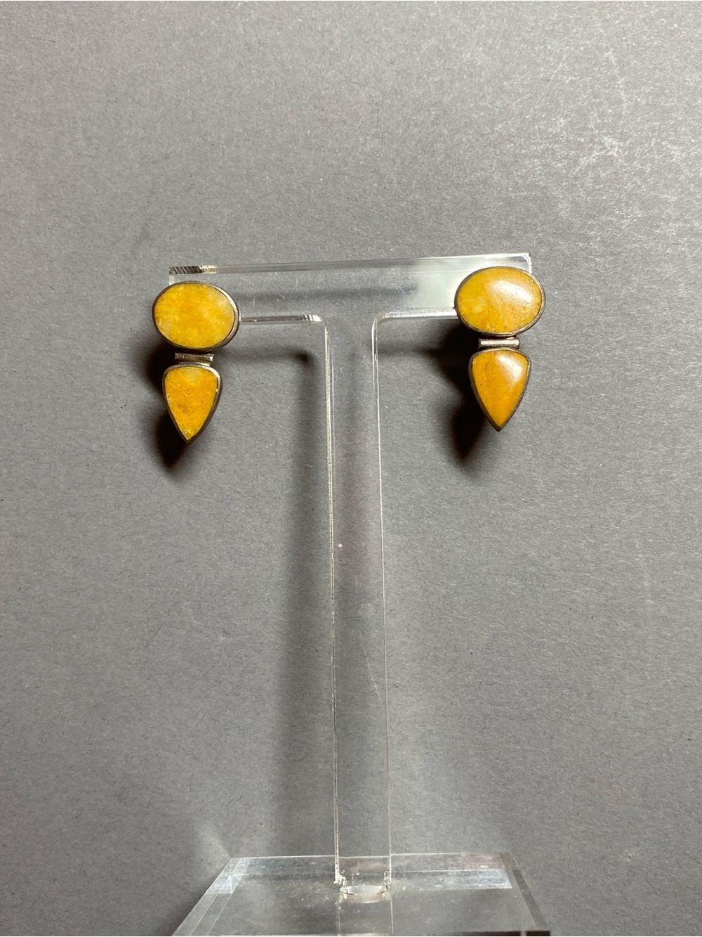 Vintage peyote bird yellow coral sterling silver earrings